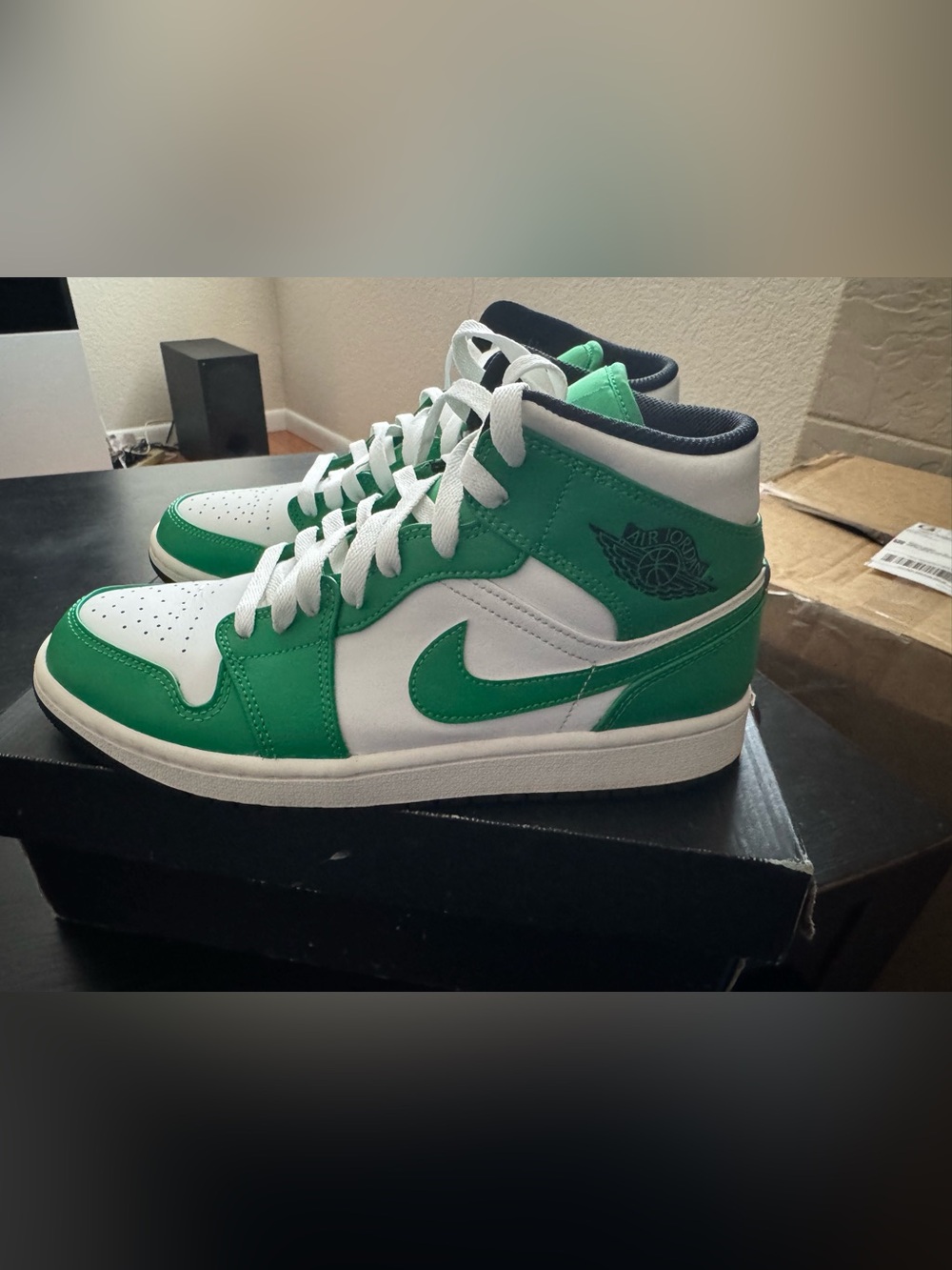 Jordan 1 Mid Lucky Green. Size 9M/10.5W. Pre-owned. Excellent Condition